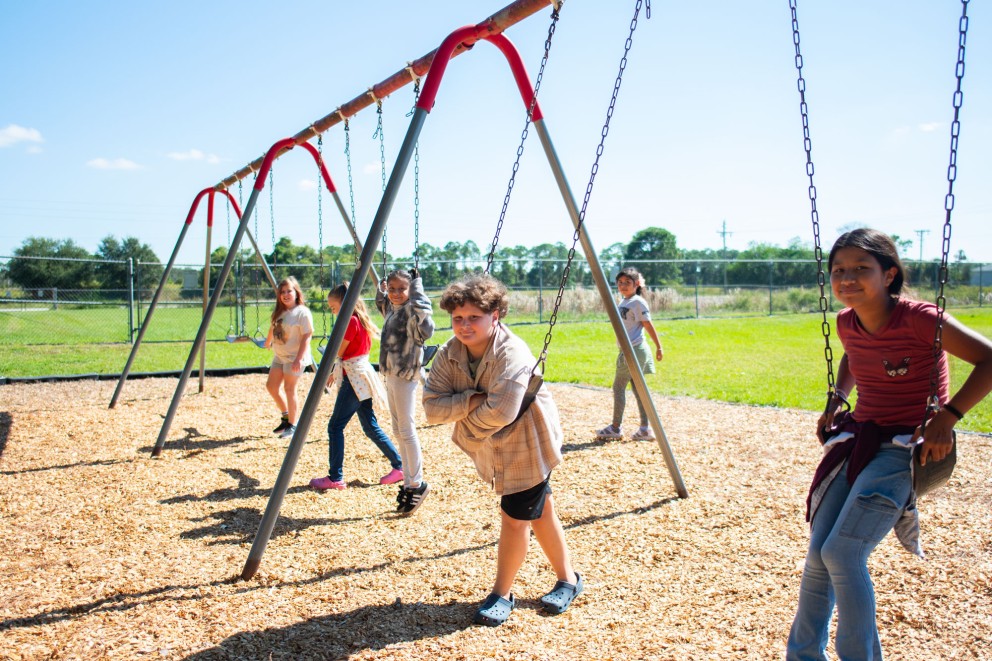 kids on swings