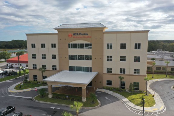 Exterior of HCA Raulerson